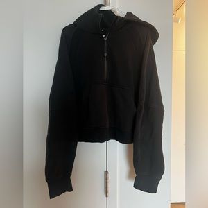 Black Lululemon cropped Scuba Hoodie